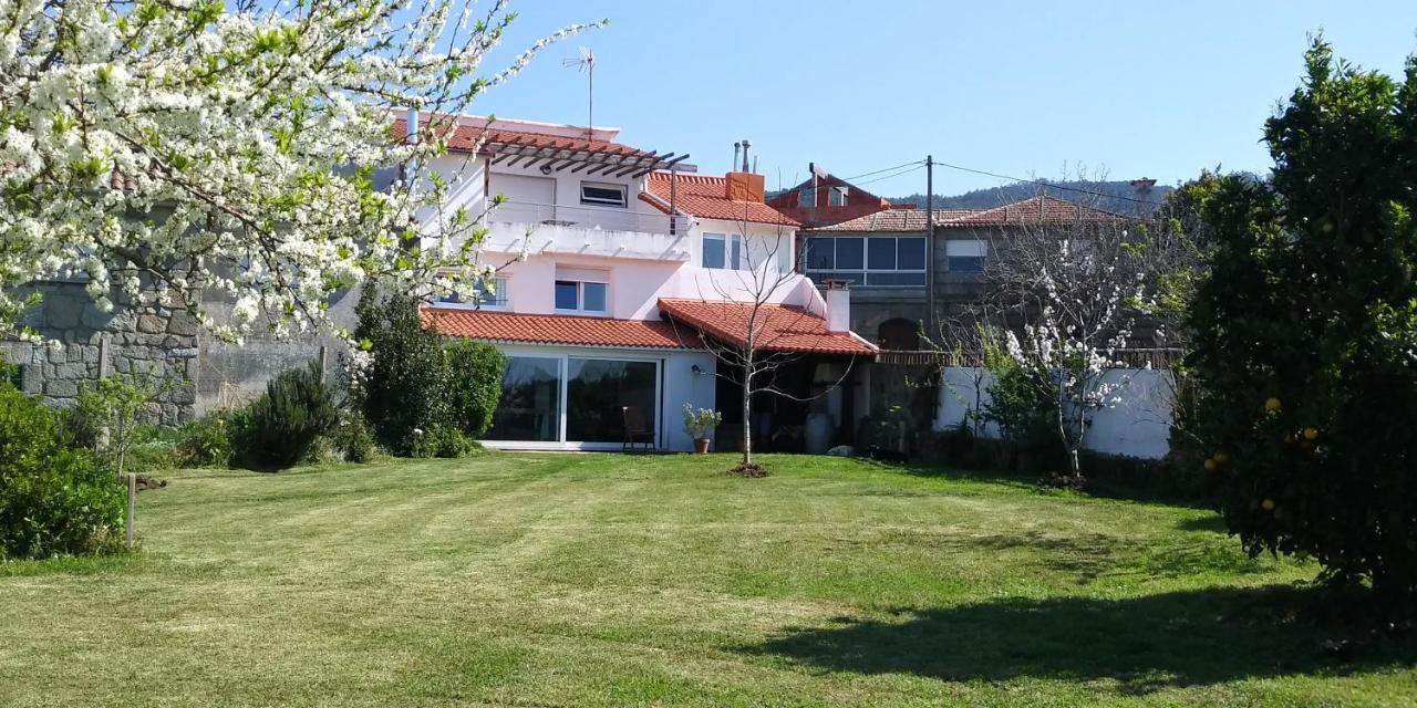 Casa Rural Albores Grande Nigran Villa Exterior photo